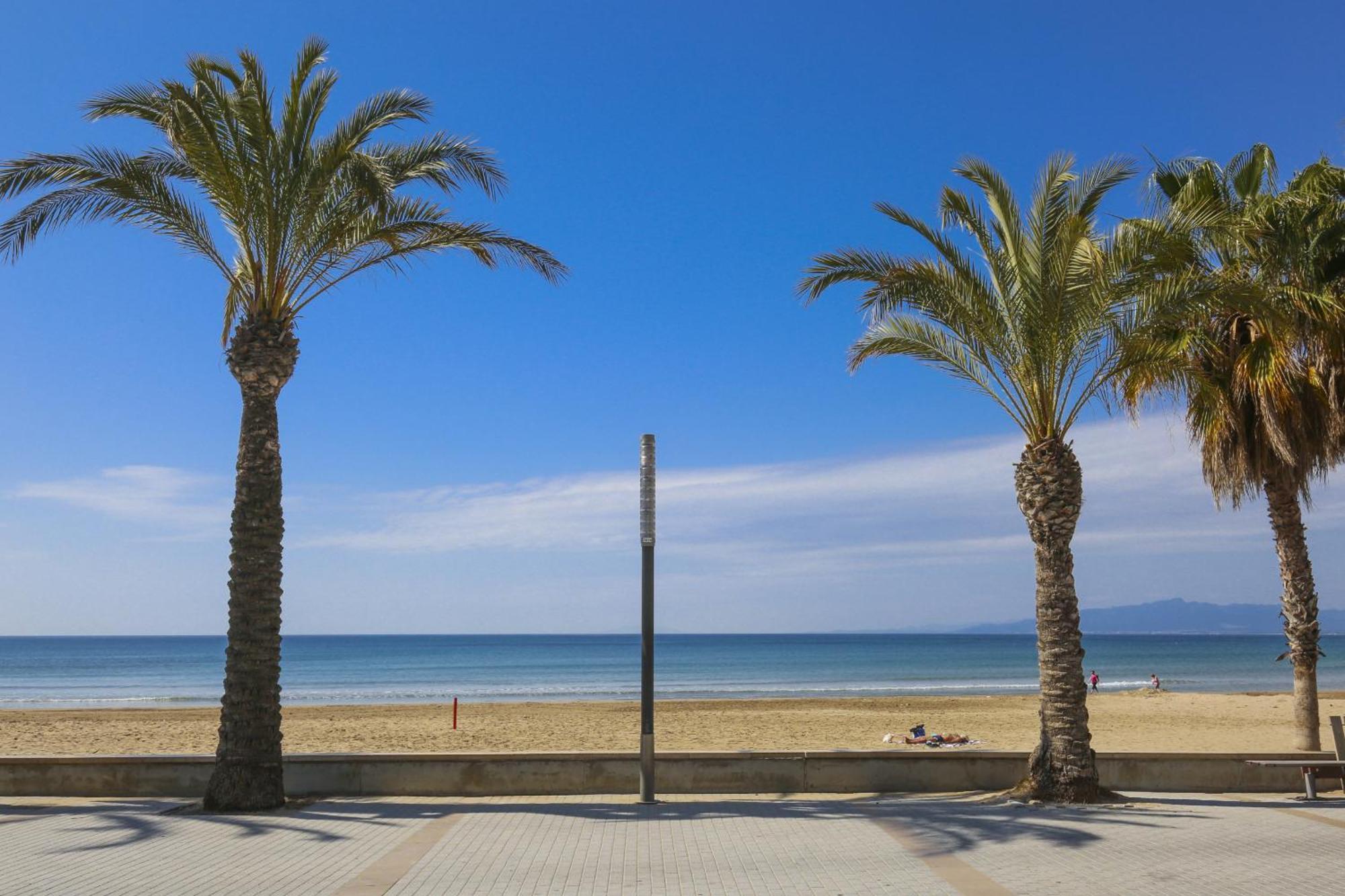 Santillana Homestay By Turismar Salou Luaran gambar